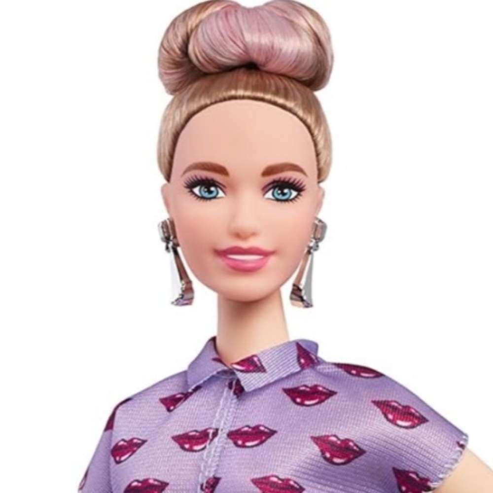 Barbie Curvy Fashionista #75